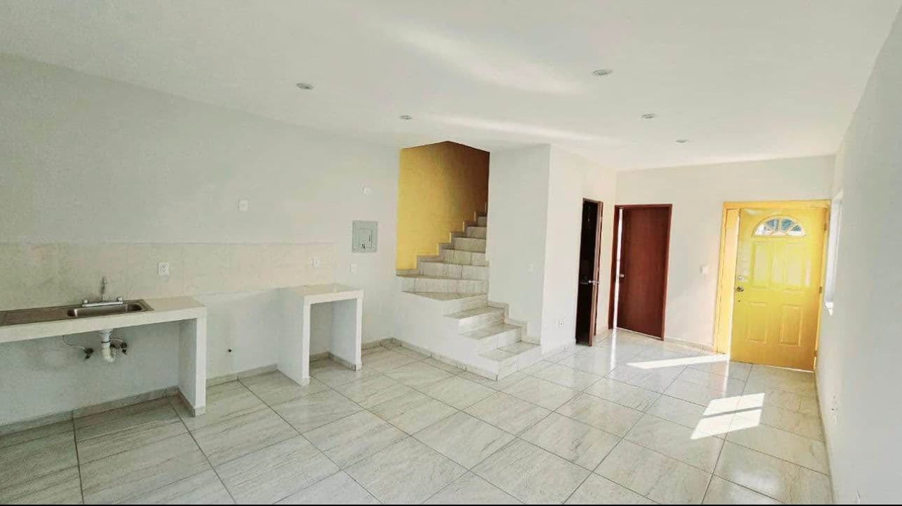 Casa nueva de 3 recámaras en Residencial Las Gaviotas, Manzanillo
